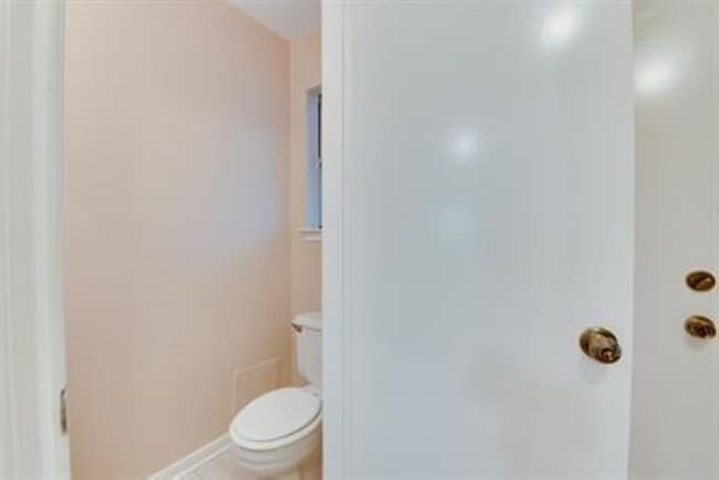 Building Photo - 15114 Mira Vista Dr