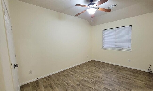Building Photo - 14914 Appaloosa Ave