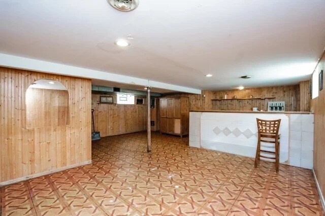 Building Photo - 3719 W 81st Pl