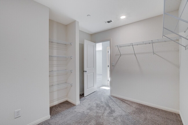 Building Photo - 8439 Vacarez Dr