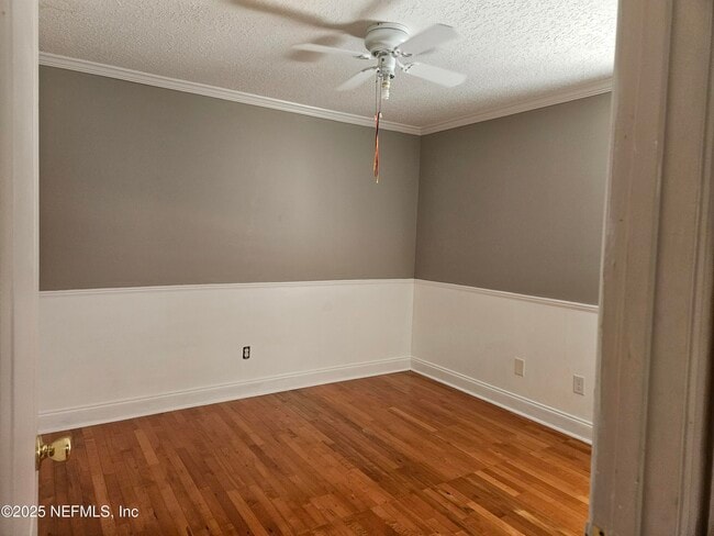 Building Photo - 2338 Cool Springs Dr N