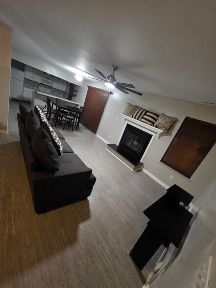 Building Photo - 283 Ferdinand Cir