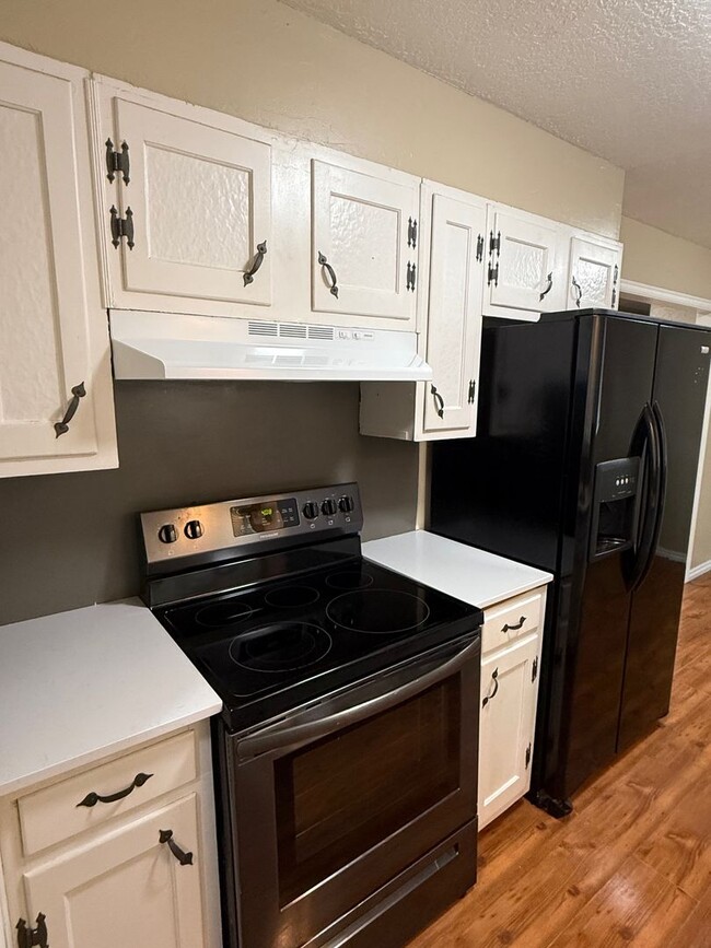 Building Photo - Charming Home in Norman