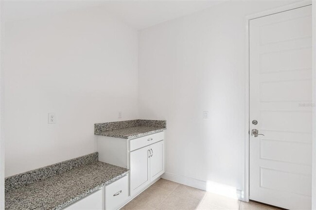 Building Photo - 13581 Larkton Ln