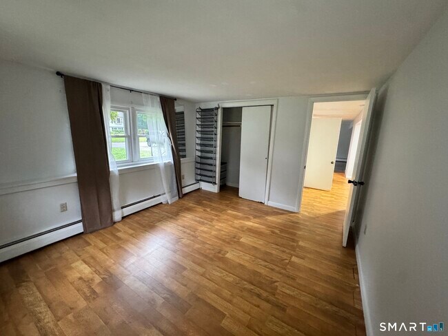 Building Photo - 9 Fulmore Dr
