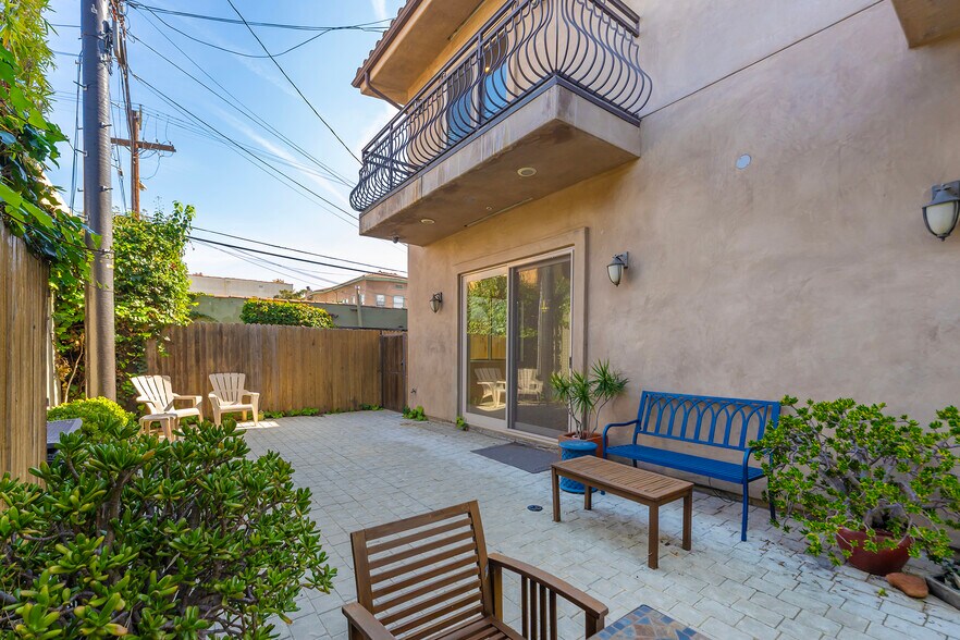 Building Photo - 6069 Horner St