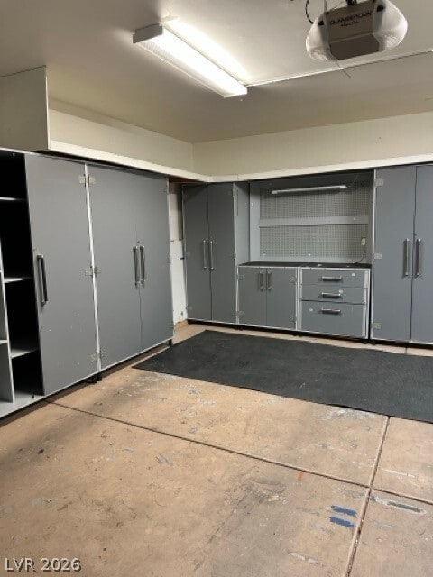 Building Photo - 3920 Larkcrest St