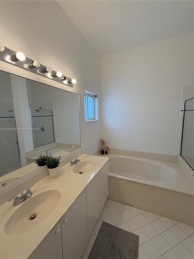 Building Photo - 4422 Foxtail Ln
