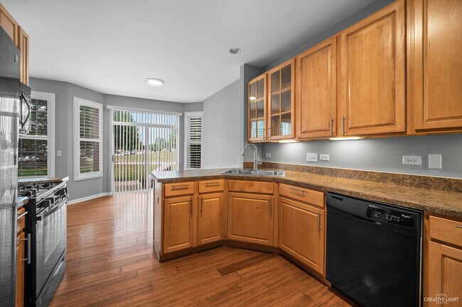 Building Photo - 5021 Corning Ct