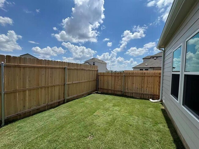 Building Photo - 17509 Torneo Dr