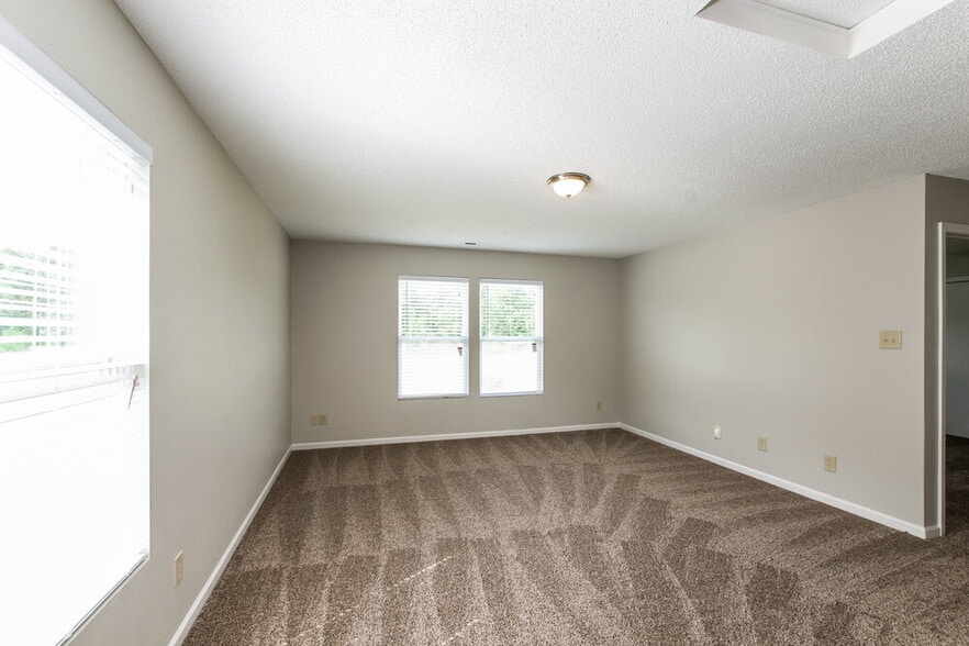 Building Photo - 1572 Matthew Allen Cir