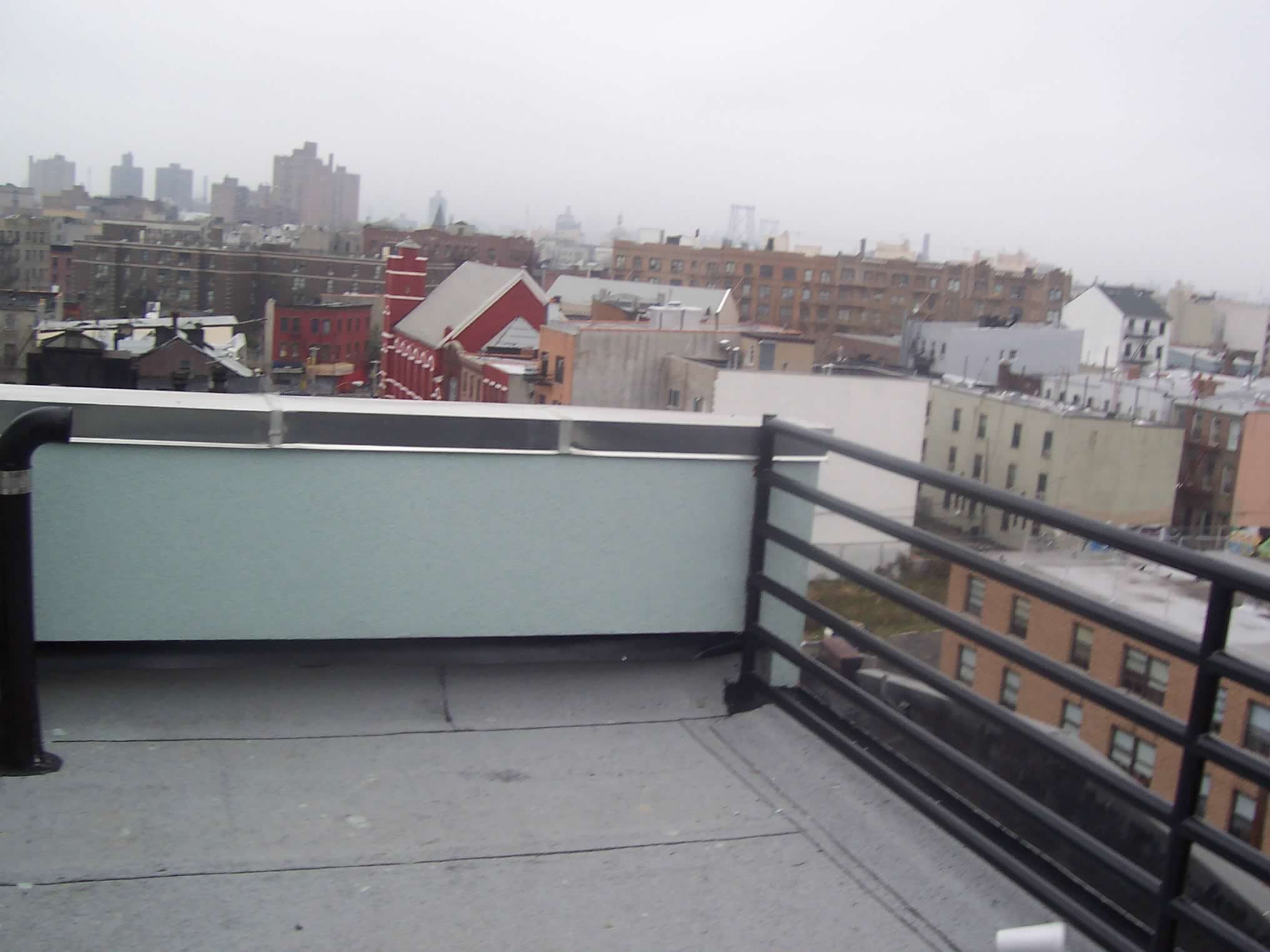 Building Photo - 42 Scholes St