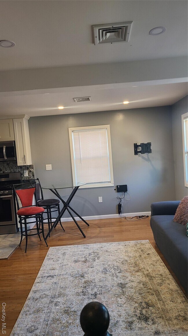 Primary Photo - 210-38 Nashville Blvd