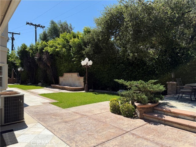 Building Photo - 15038 Billary Way