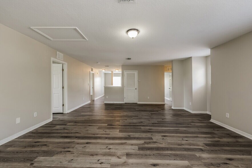 Building Photo - 5123 Cello Wood Ln