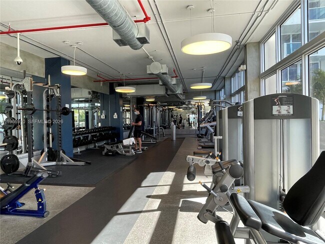 Building Photo - 1200 West Ave