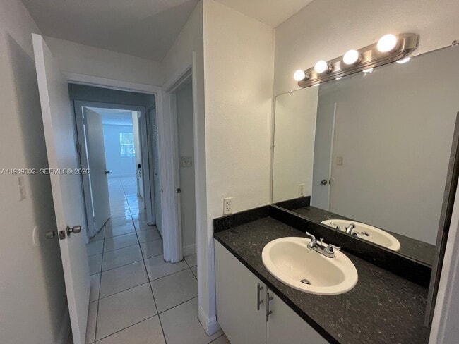 Building Photo - 8028 SW 21st Ct