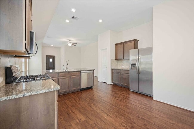 Building Photo - 26038 Quiet Field Ct