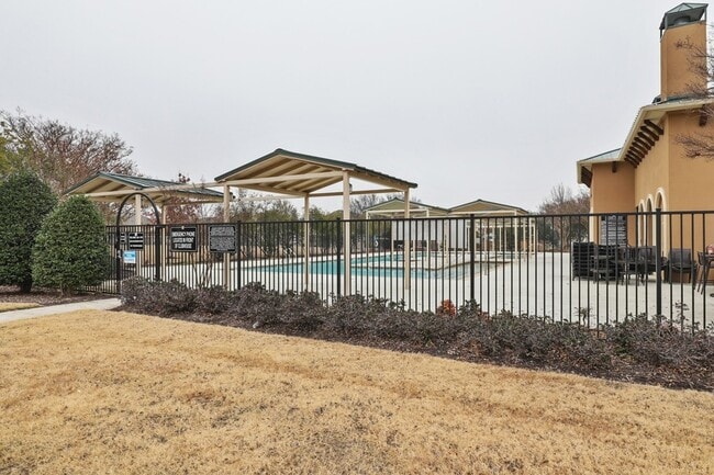 Building Photo - 8920 Soldiers Home Ln
