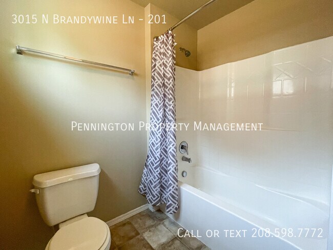 Building Photo - 3015 N Brandywine Ln