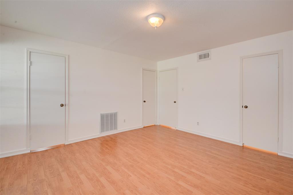 Building Photo - 5550 N Braeswood Blvd