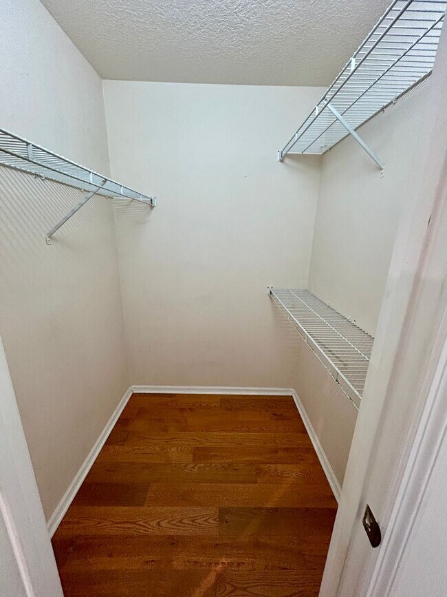 Building Photo - Beautiful 3/2 Lake Mary home