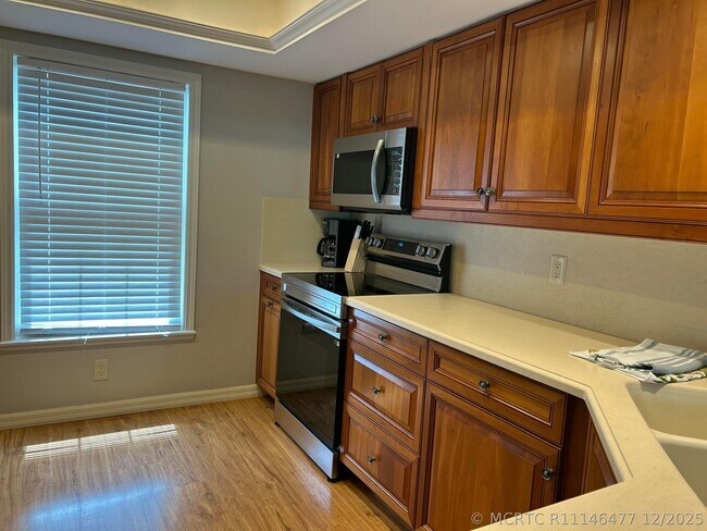 Building Photo - 18430 SE Wood Haven Ln
