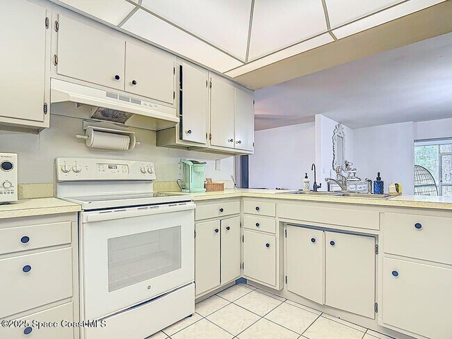 Building Photo - 525 15th St SW
