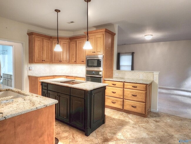 Building Photo - 93 Fernbrook Ct