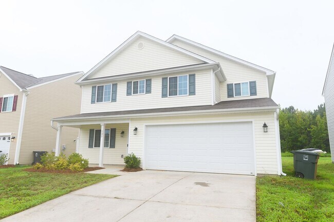 Building Photo - Like new construction 2 story home 4 bedro...