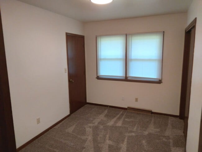 Building Photo - 4010/4012 Arkansas