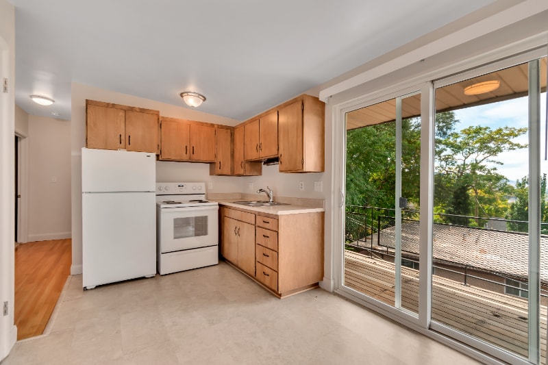 Primary Photo - 475 N St E