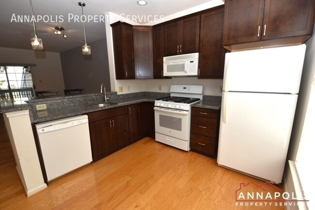 Building Photo - 2006 Peggy Stewart Way