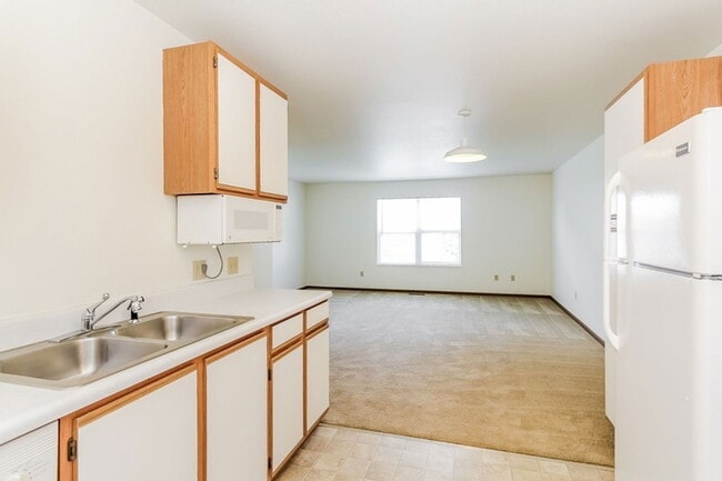 Building Photo - 4477 Lake Michigan Dr