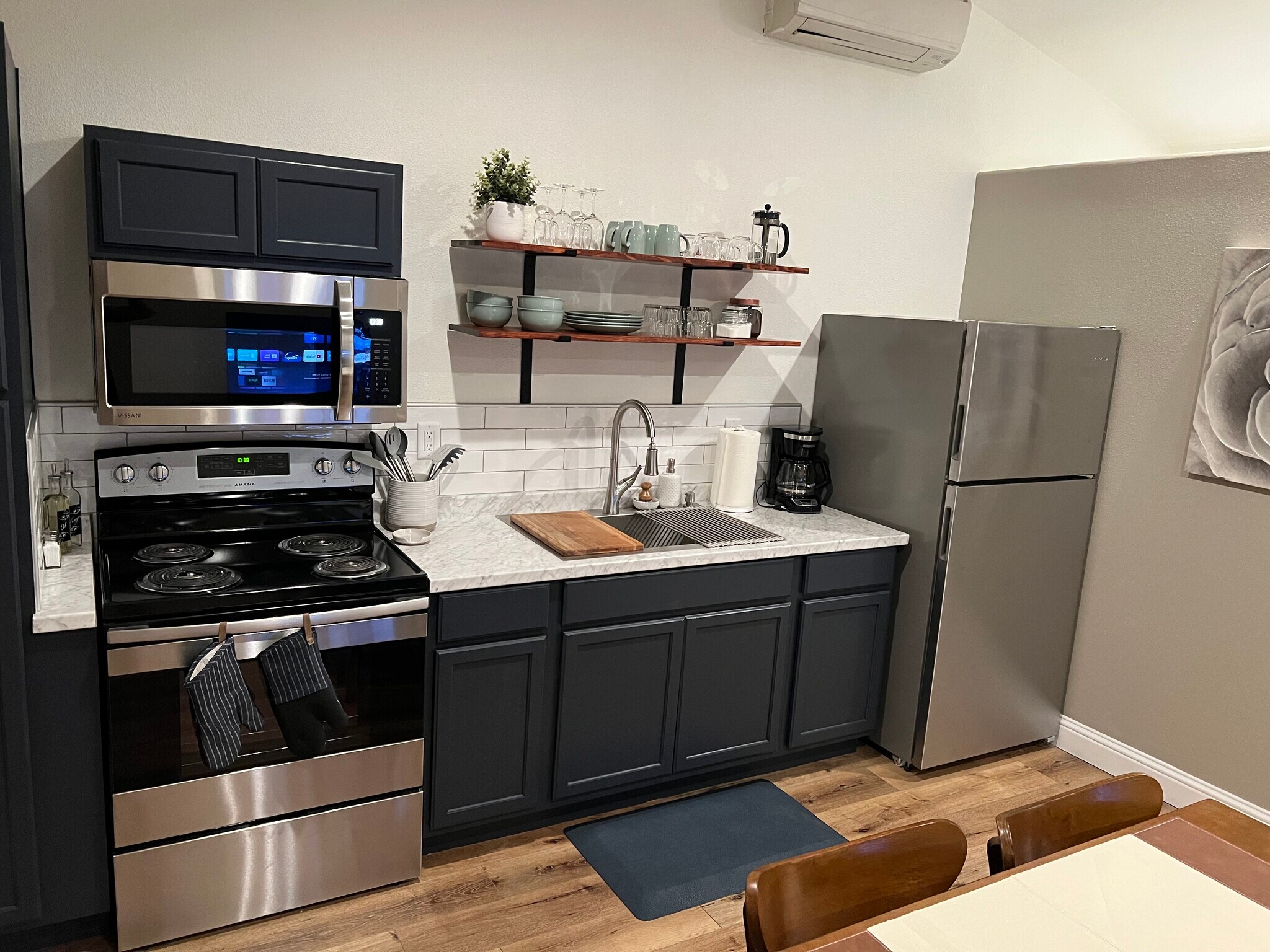 Building Photo - 11420 Wales Dr