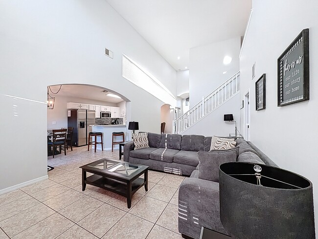 Building Photo - 217 Sevilla Ave