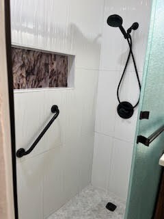 Building Photo - 3839 Vista Campana S