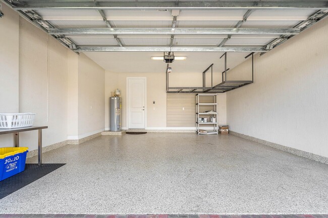 Building Photo - 10210 Akenside Dr