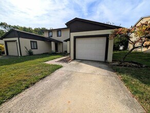 Building Photo - 8235-8237 Goldsmith Dr