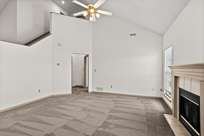 Building Photo - 3258 Wind River Cir