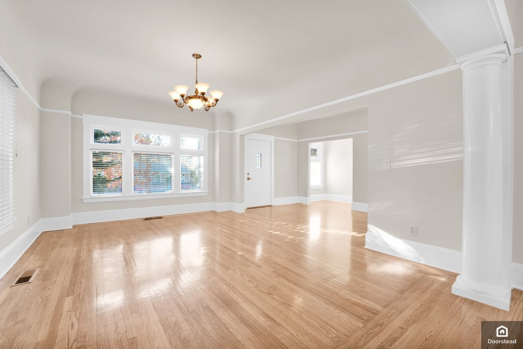 Building Photo - 114 N 17th St