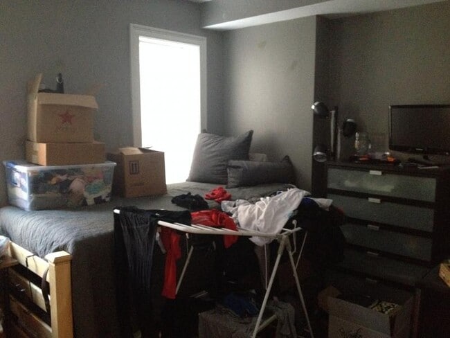 Building Photo - 16 Warwick St