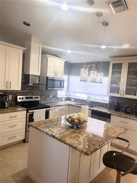 Building Photo - 15434 SW 146th St