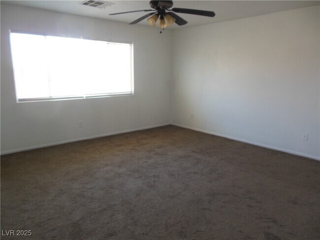 Building Photo - 2516 Chenault Cir