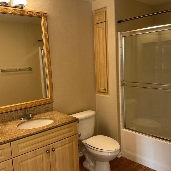 Building Photo - For Lease ~ 1 Bedroom 1 Bath 4th Floor Watermarke Condo in Irvine