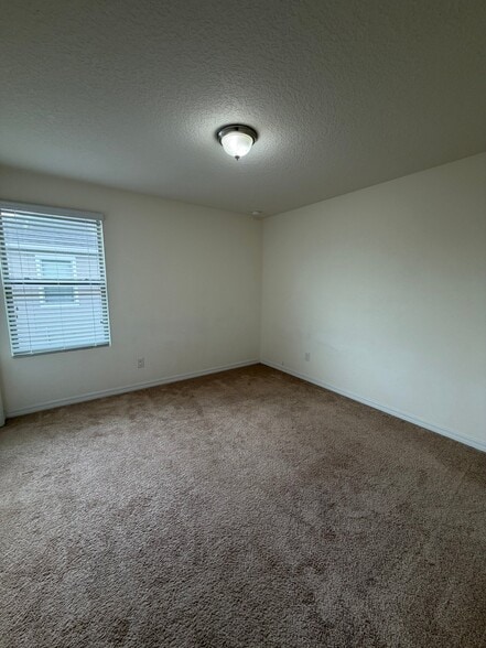 Building Photo - 475 Merry Brook Cir