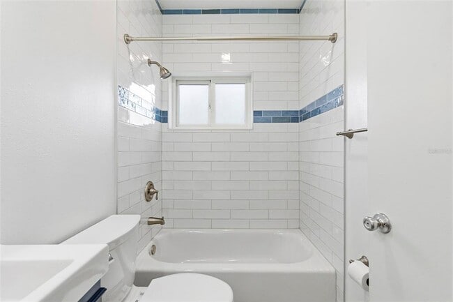 Building Photo - 6103 Corson Ave