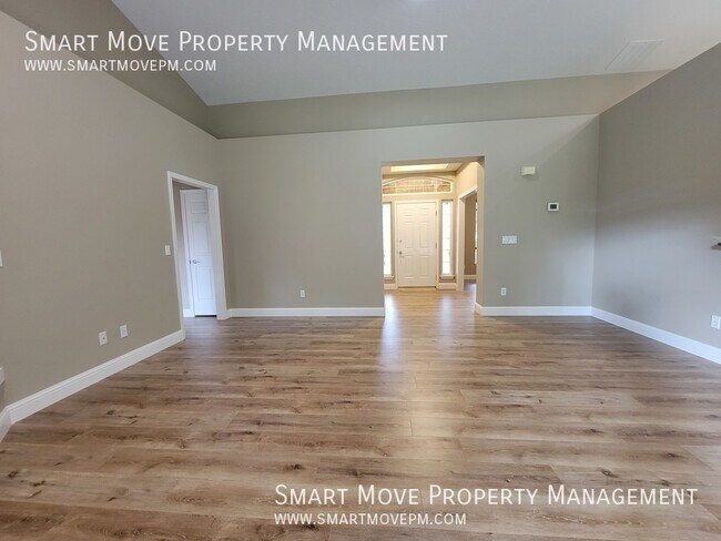 Building Photo - 1096 N Glenabby Pl