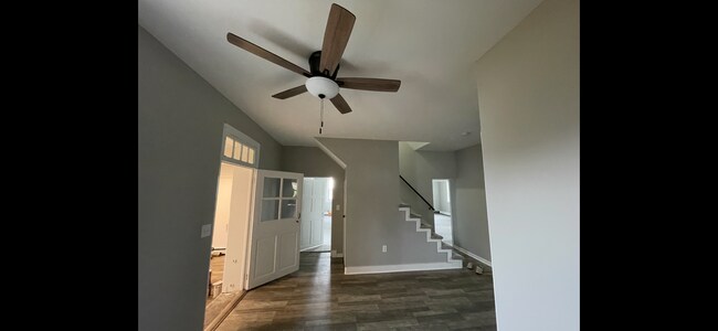 Building Photo - 885 Mount Zion Rd