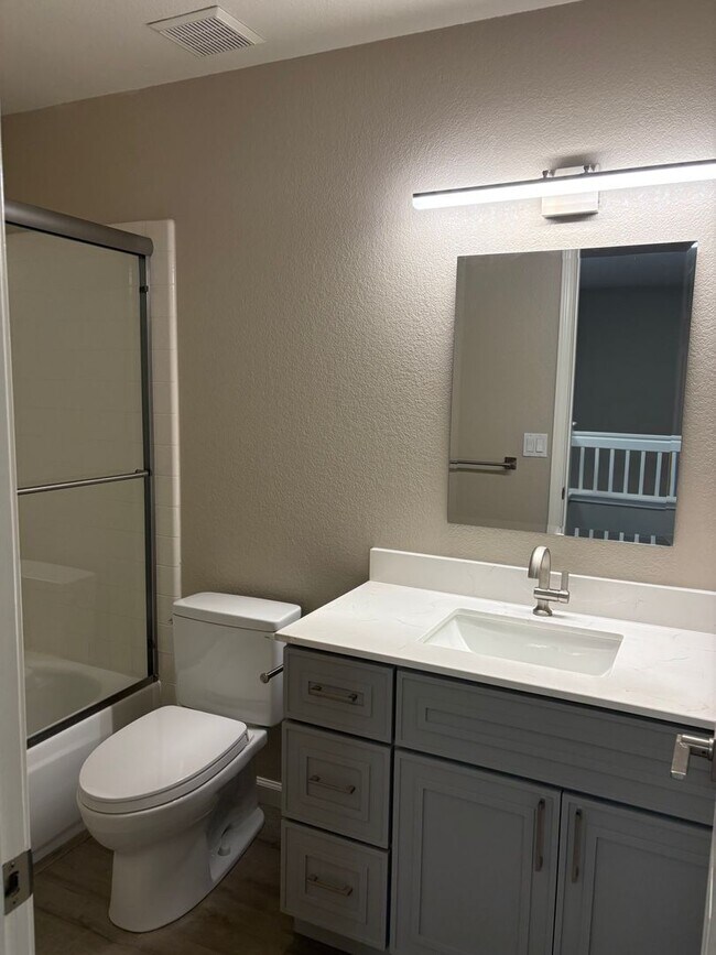 Building Photo - 1810 Carneros Cir